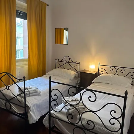 Anita S Apartment,castelletto شقة