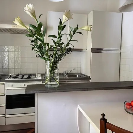 דירה Anita S Apartment,castelletto ג'נובה
